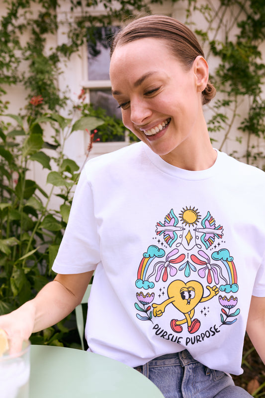 'The Heart as the Guide' Unisex organic cotton t-shirt